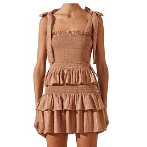 NWOT House of Harlow Corinne Shirred Tiered Mini Dress Desert Rose Medium